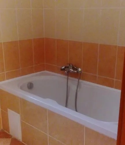 Bodzavirag Vendeghaz Apartament *