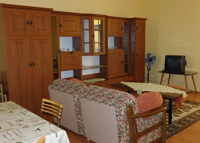 Bodzavirag Vendeghaz Apartament