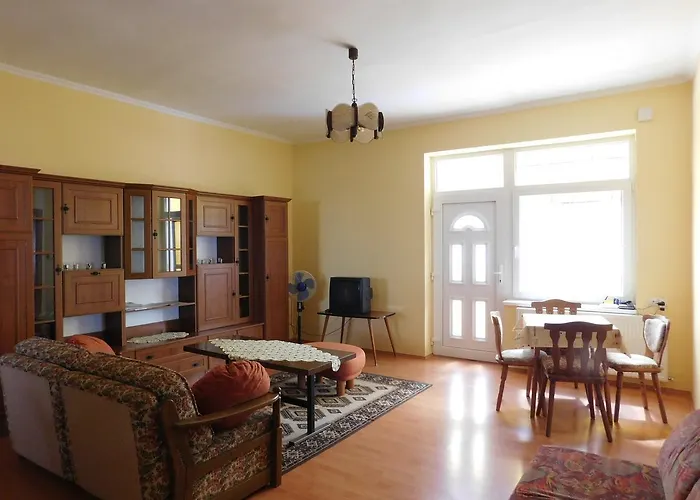 Bodzavirag Vendeghaz Apartament